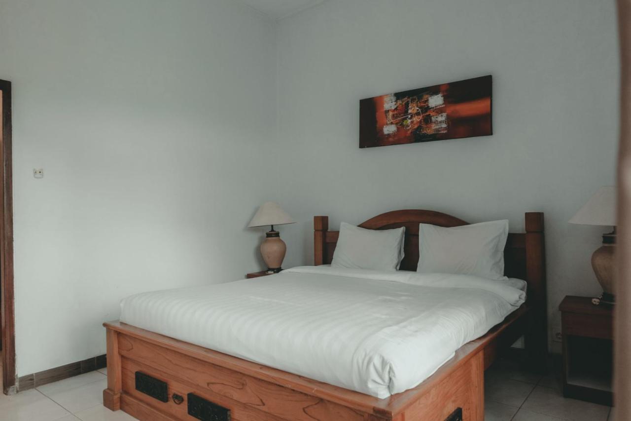 Sekar Arum Riverside Resort In Canggu Tanah Lot Exterior foto