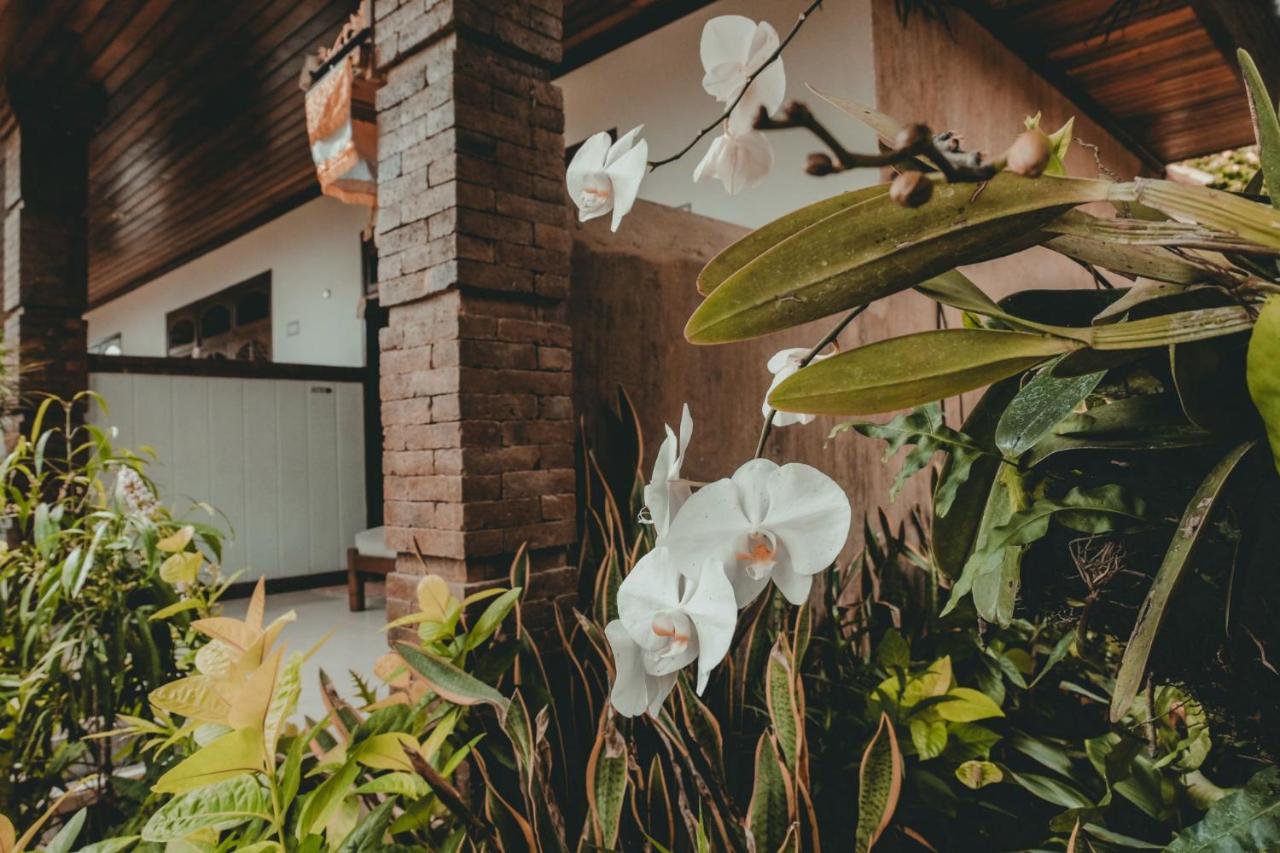 Sekar Arum Riverside Resort In Canggu Tanah Lot Exterior foto