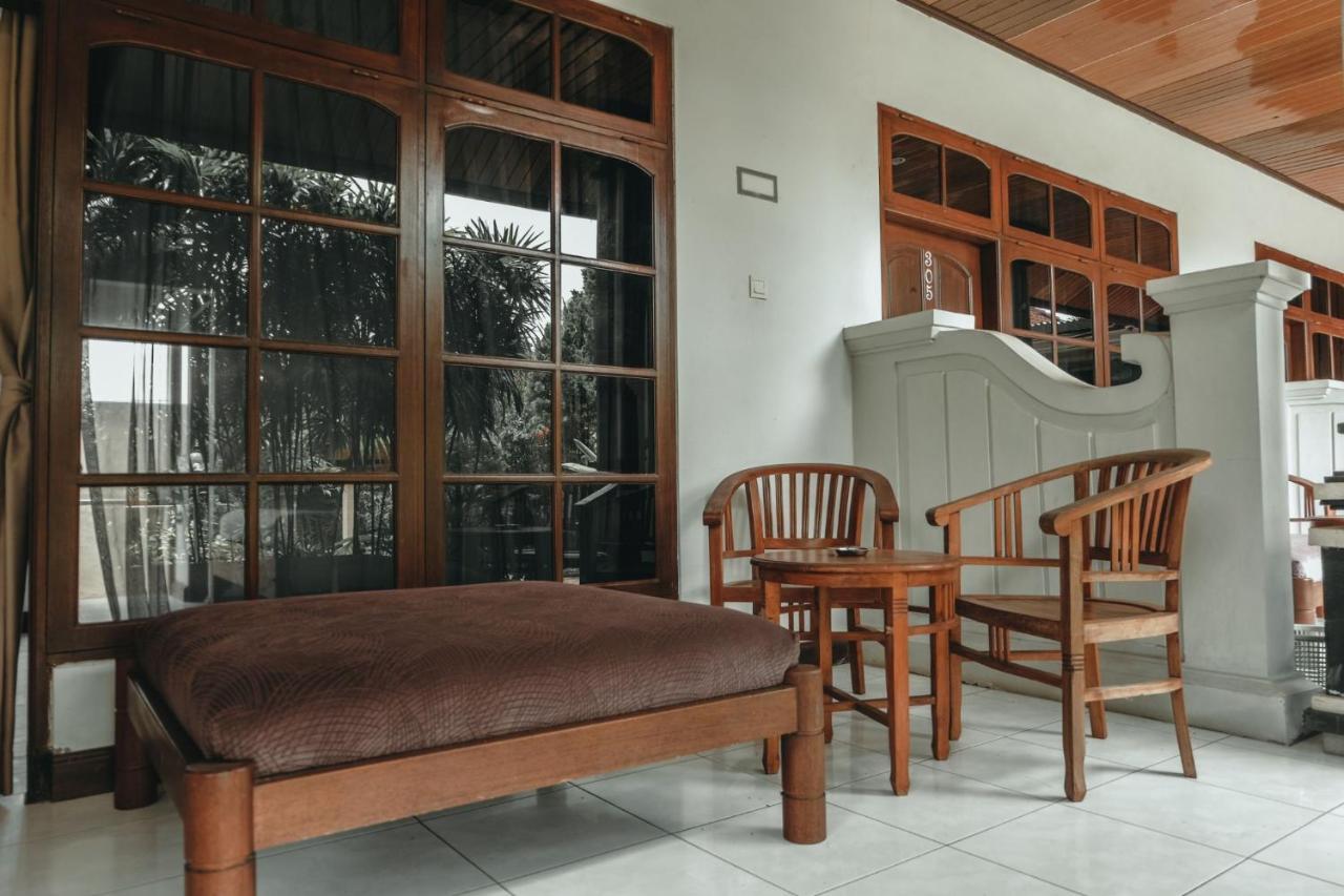 Sekar Arum Riverside Resort In Canggu Tanah Lot Exterior foto