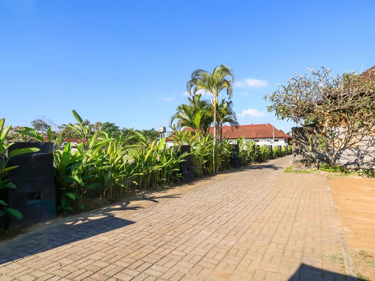 Sekar Arum Riverside Resort In Canggu Tanah Lot Exterior foto