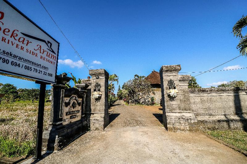 Sekar Arum Riverside Resort In Canggu Tanah Lot Exterior foto