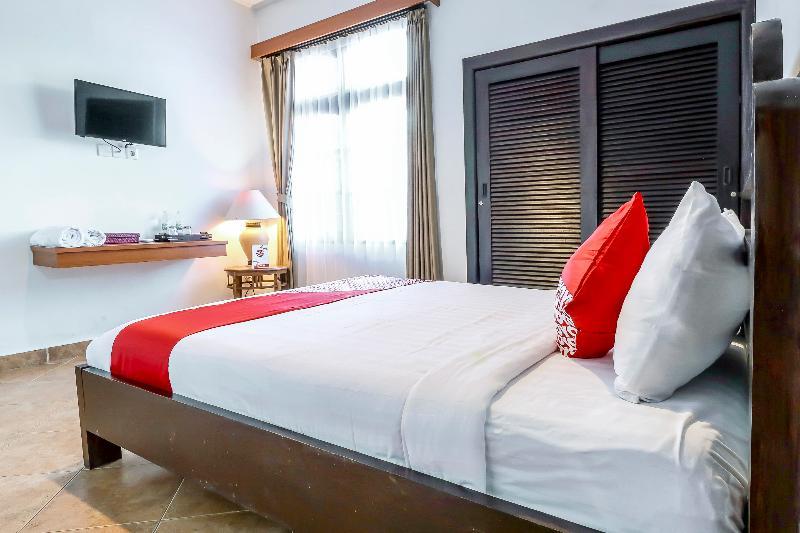 Sekar Arum Riverside Resort In Canggu Tanah Lot Exterior foto
